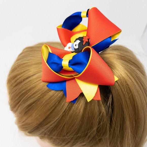 Handmade Disney Princess Snow White 'Bows Party' Hair Bow Clip for girls - Picture 4 of 9
